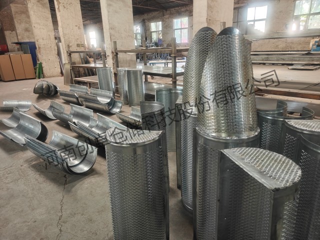 半圆柱形冲孔地上笼的通风出风原理是什么